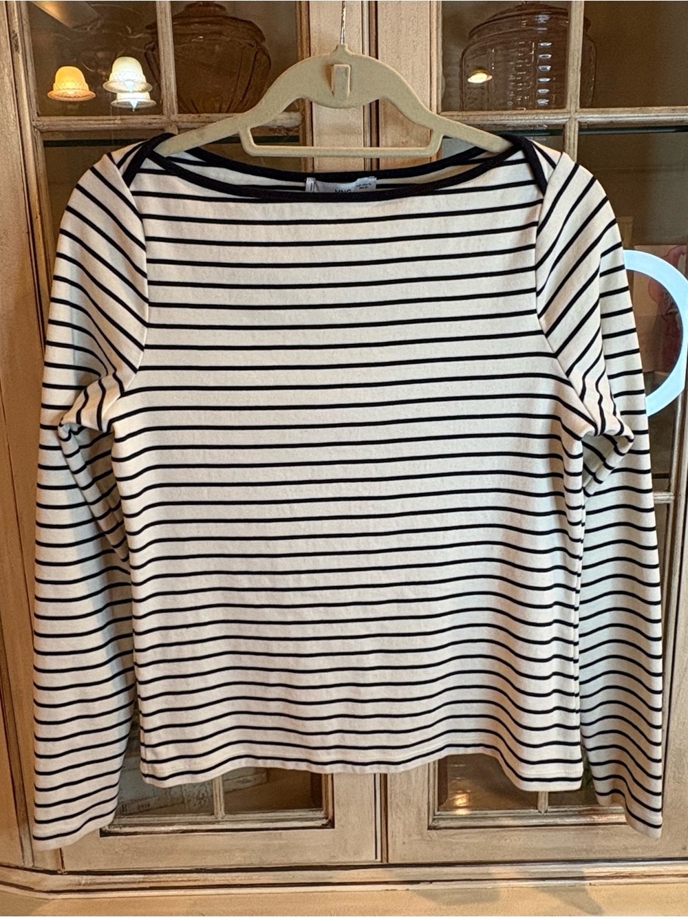 Like New Mango Black and White Striped Long-Sleeve Boatneck Top